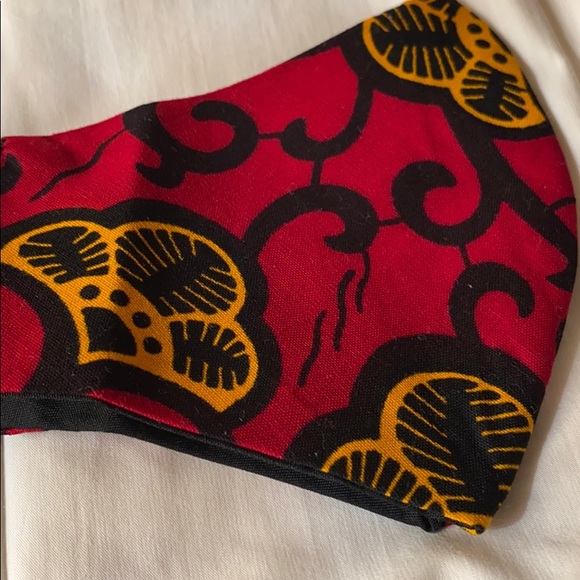 Authentic African Print Face Mask - Picture 3 of 4